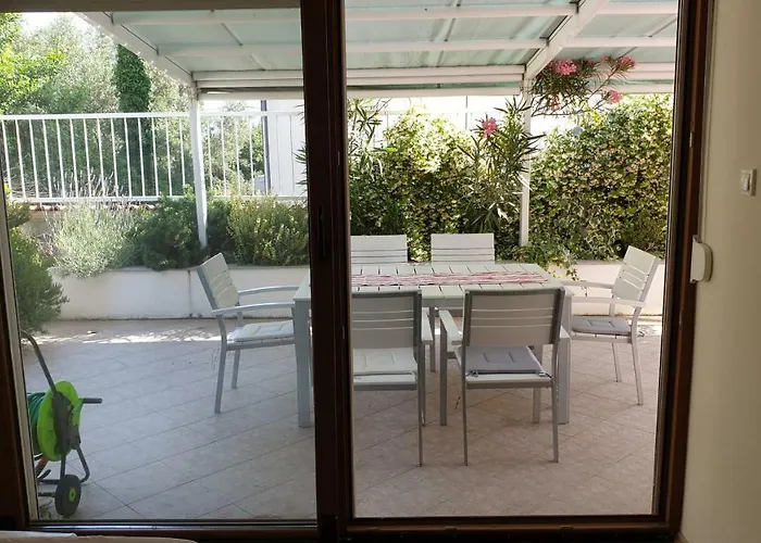 Mali * Нови-Винодолски