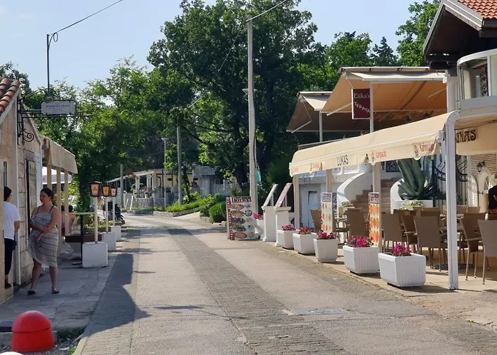 Mali * Нови-Винодолски